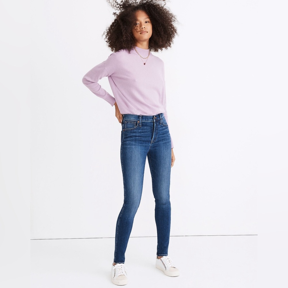 10" High-Rise Skinny Jeans in Bradshaw Wash - Picture 2 of 10
